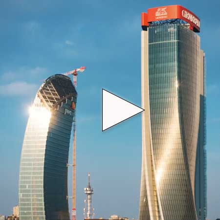 Se hele byggeprocessen af de tre skyskabere i CityLife, Milano, Italien, på kun 30 sek.